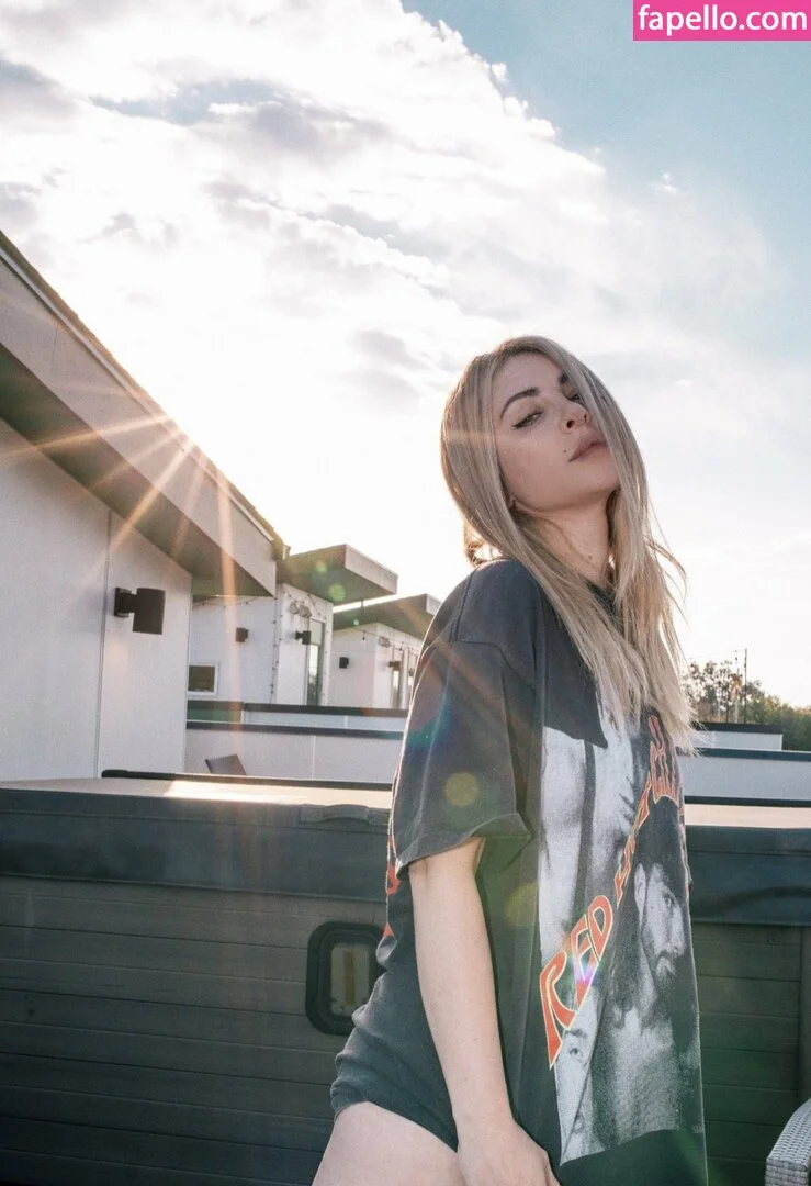 Alison Wonderland / alisonwonderland / allywonder Onlyfans Photo Gallery 