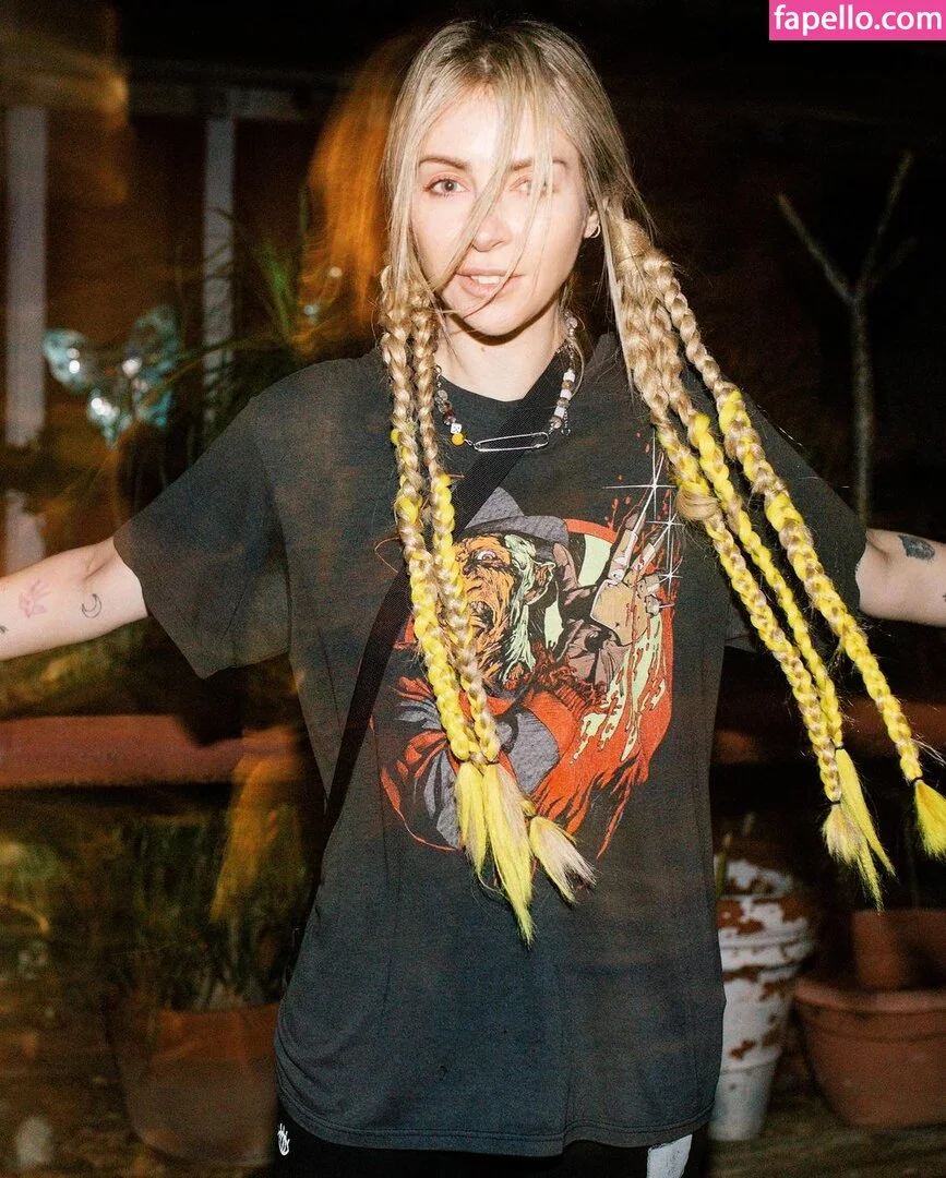 Alison Wonderland / alisonwonderland / allywonder Onlyfans Photo Gallery 