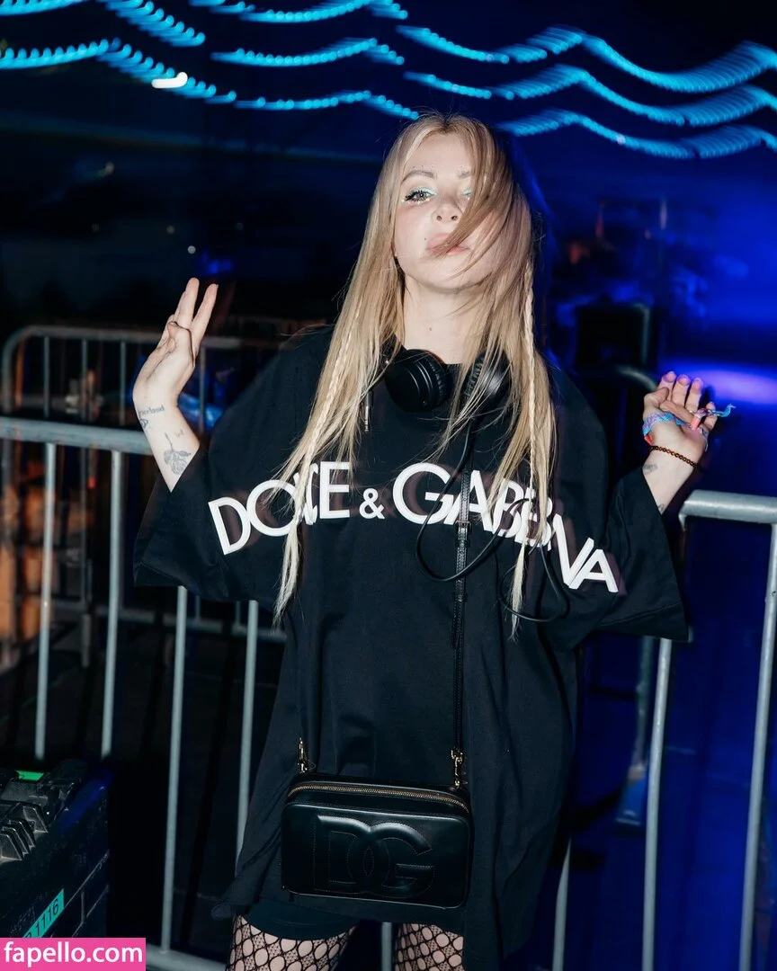 Alison Wonderland / alisonwonderland / allywonder Onlyfans Photo Gallery 