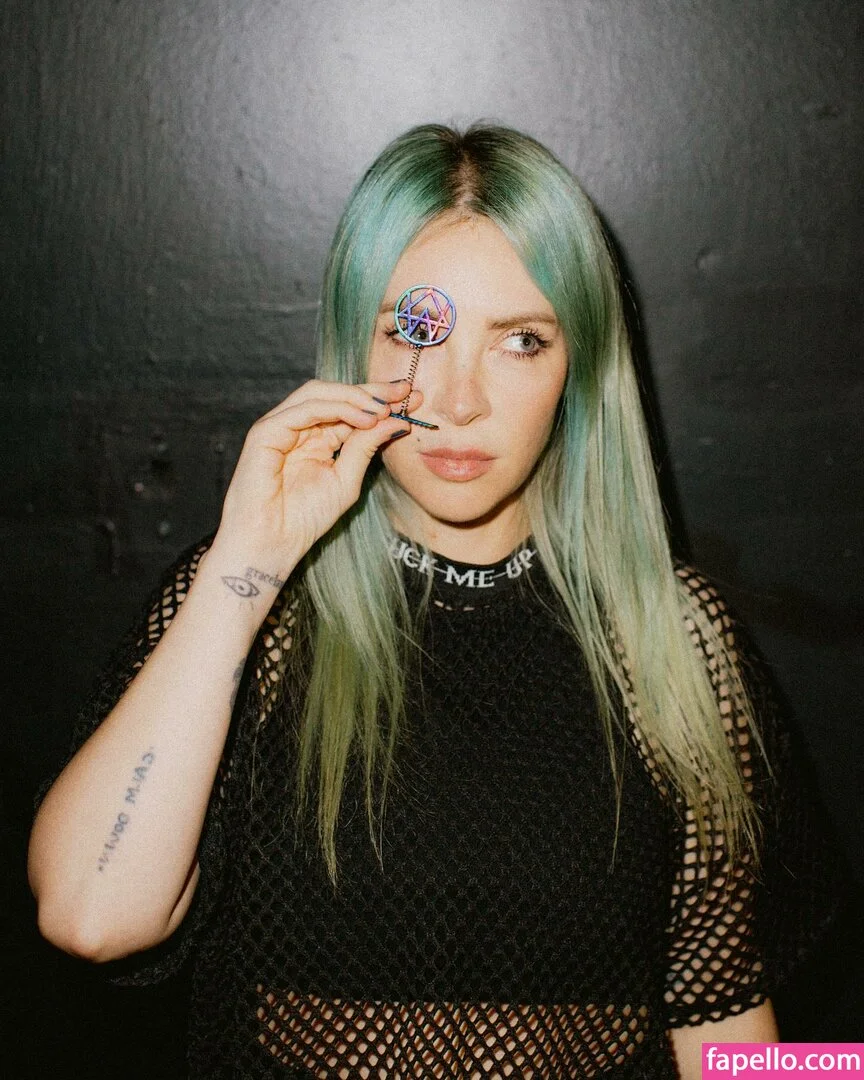 Alison Wonderland / alisonwonderland / allywonder Onlyfans Photo Gallery 