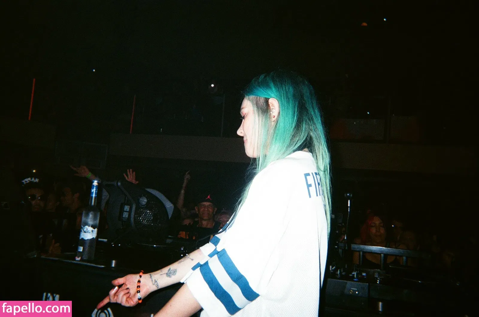 Alison Wonderland / alisonwonderland / allywonder Onlyfans Photo Gallery 