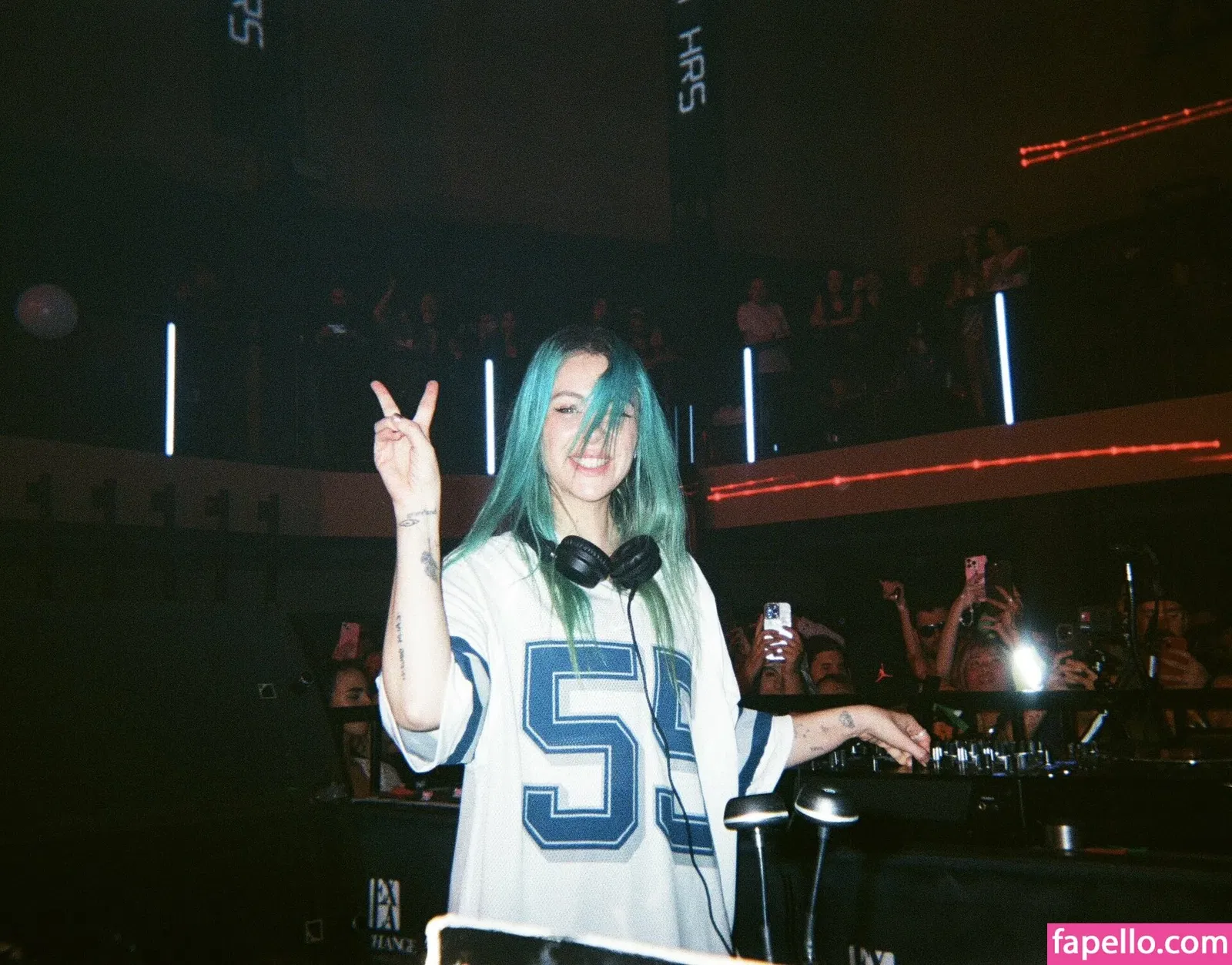 Alison Wonderland / alisonwonderland / allywonder Onlyfans Photo Gallery 