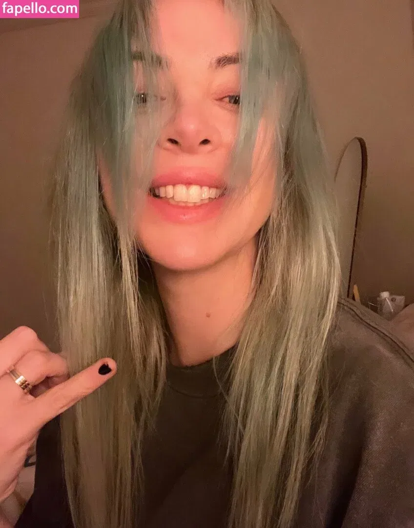 Alison Wonderland / alisonwonderland / allywonder Onlyfans Photo Gallery 