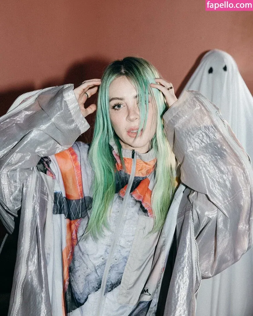 Alison Wonderland / alisonwonderland / allywonder Onlyfans Photo Gallery 