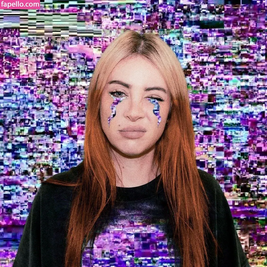 Alison Wonderland / alisonwonderland / allywonder Onlyfans Photo Gallery 