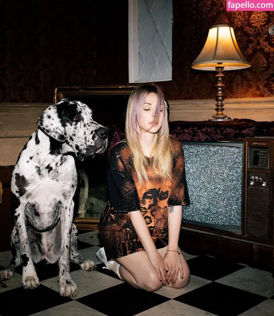 Alison Wonderland / alisonwonderland / allywonder Onlyfans Photo Gallery 