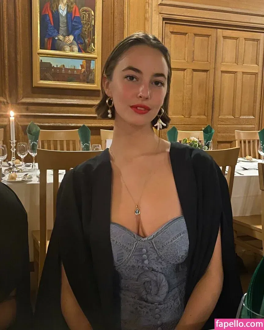 Amelie Manzoli Onlyfans Photo Gallery 