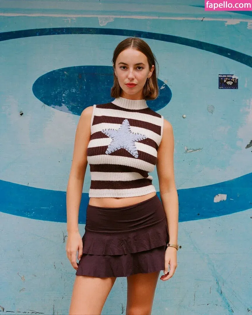 Amelie Manzoli Onlyfans Photo Gallery 