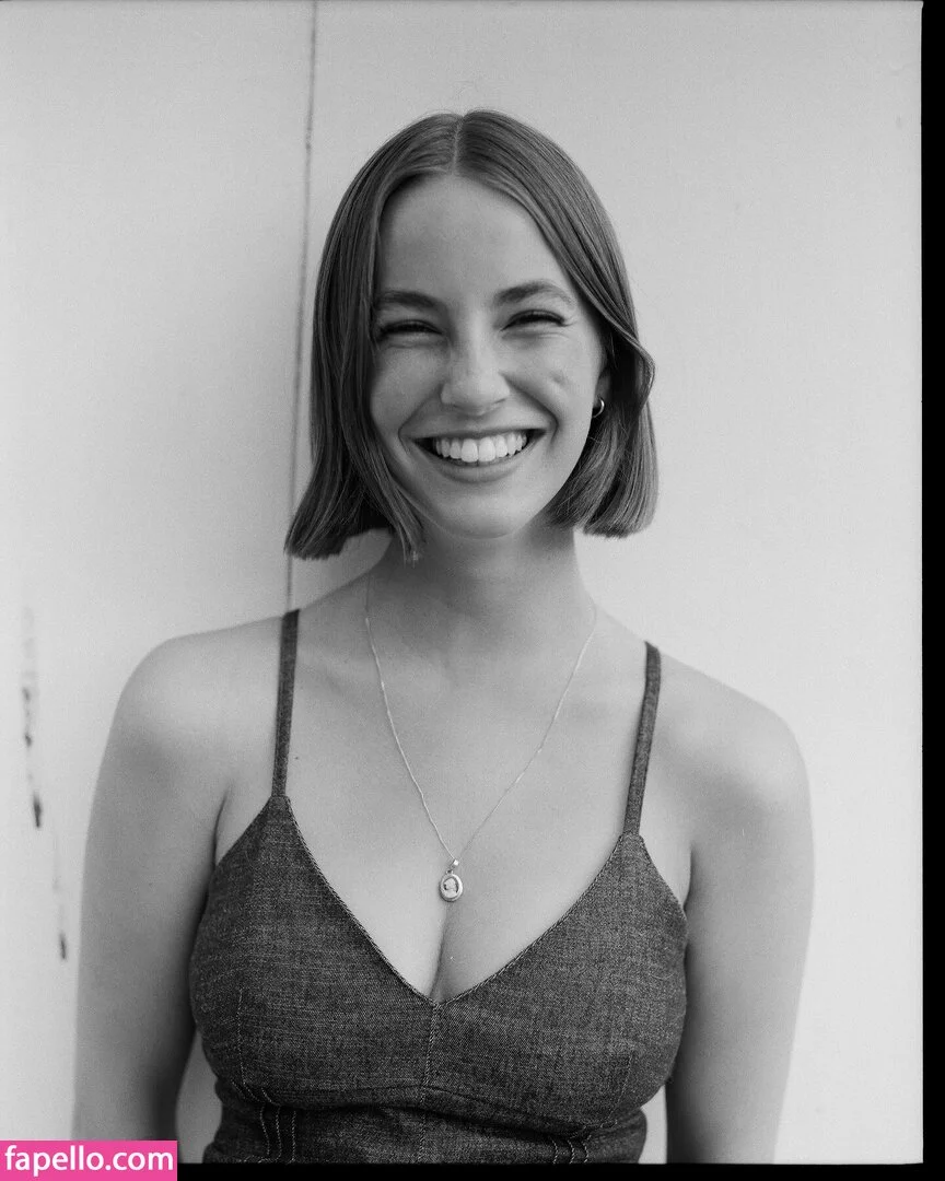 Amelie Manzoli Onlyfans Photo Gallery 