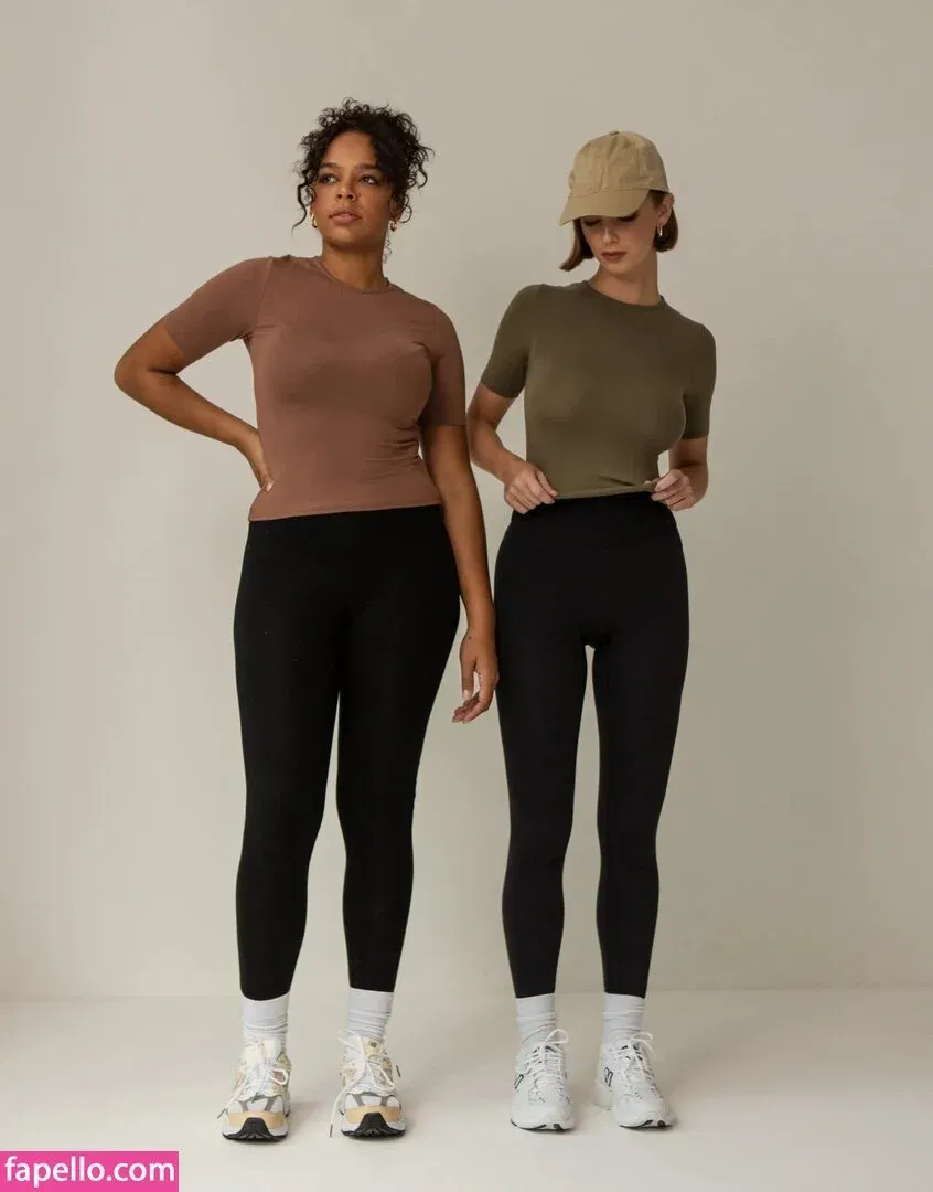 Amelie Manzoli Onlyfans Photo Gallery 