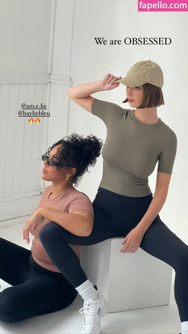 Amelie Manzoli Onlyfans Photo Gallery 