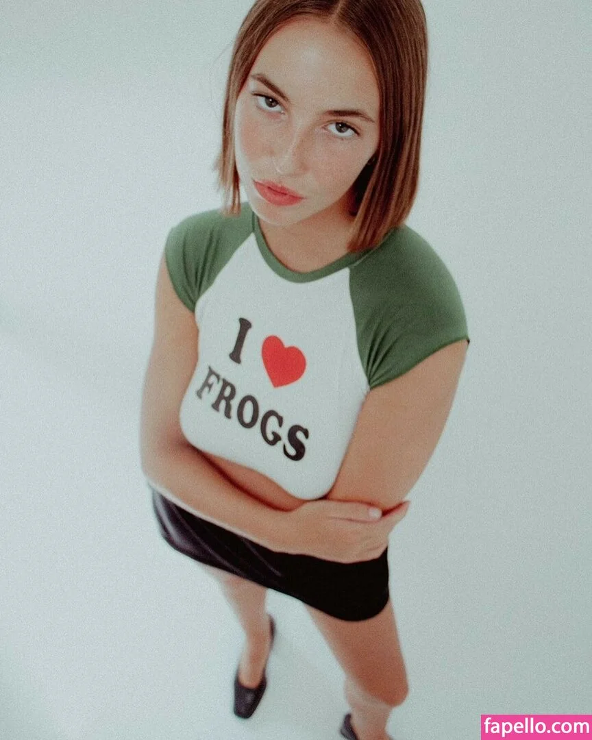 Amelie Manzoli Onlyfans Photo Gallery 