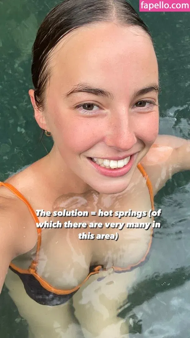 Amelie Manzoli Onlyfans Photo Gallery 