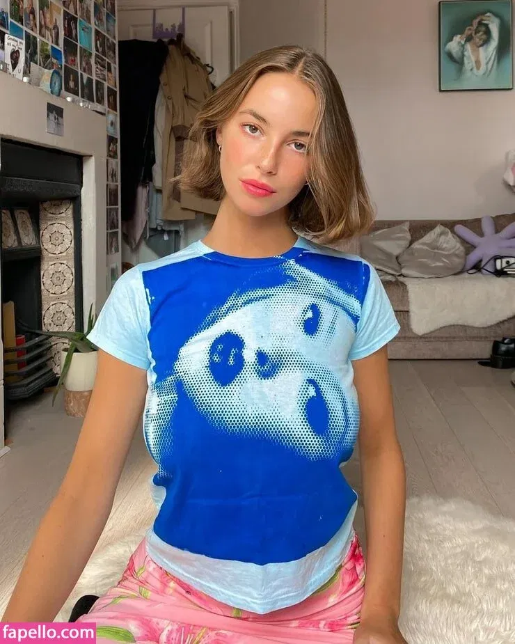 Amelie Manzoli Onlyfans Photo Gallery 