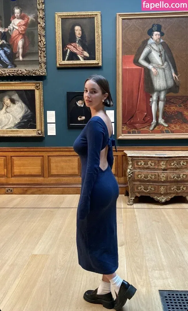 Amelie Manzoli Onlyfans Photo Gallery 