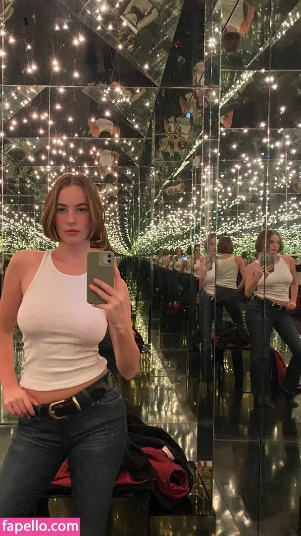 Amelie Manzoli Onlyfans Photo Gallery 