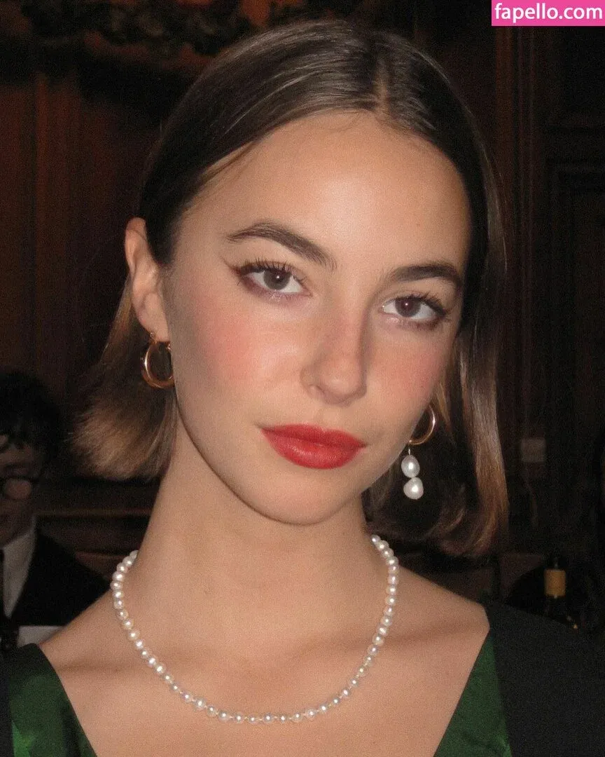 Amelie Manzoli Onlyfans Photo Gallery 