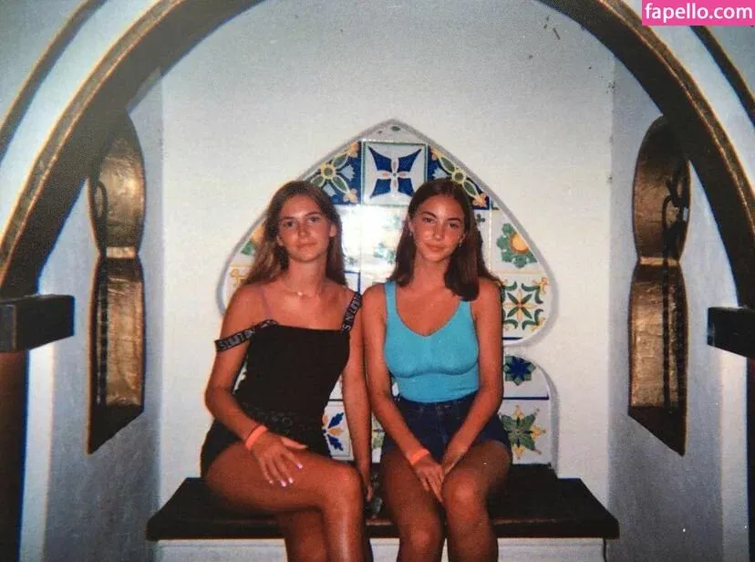 Amelie Manzoli Onlyfans Photo Gallery 