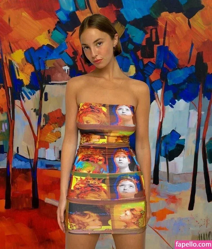 Amelie Manzoli Onlyfans Photo Gallery 