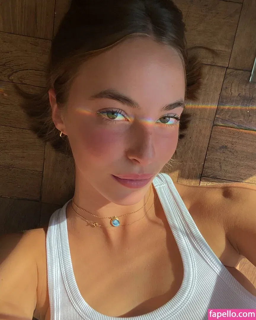 Amelie Manzoli Onlyfans Photo Gallery 