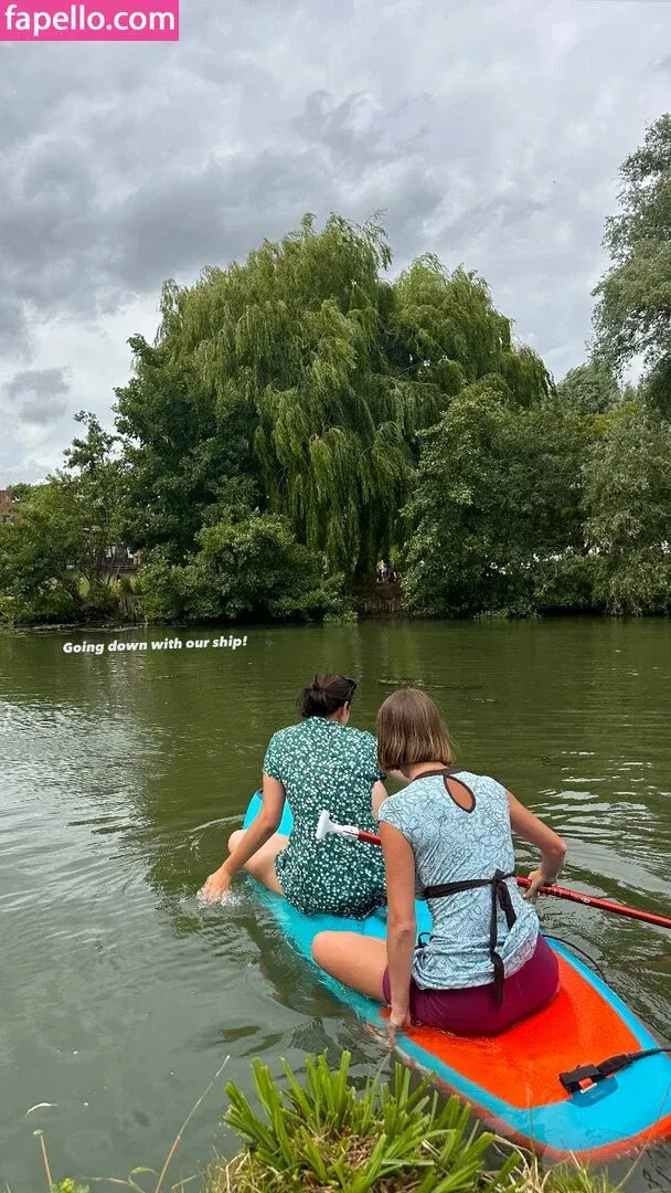 Amelie Manzoli Onlyfans Photo Gallery 