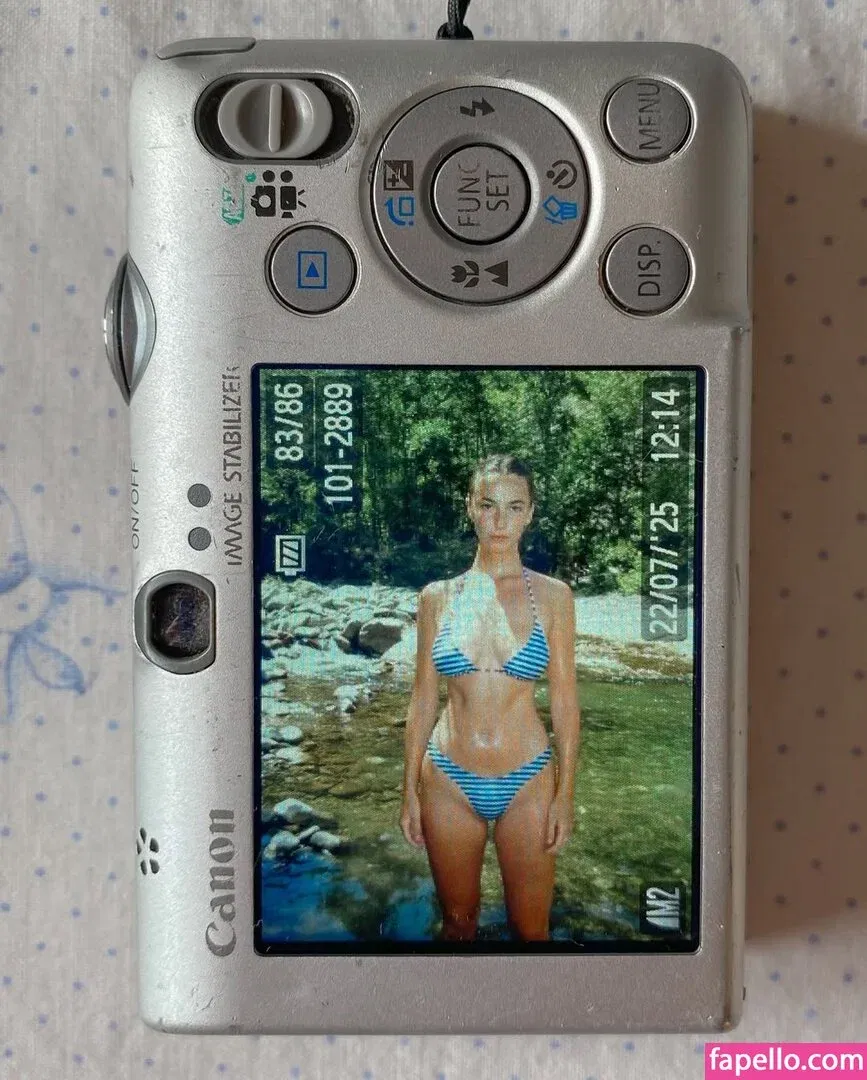 Amelie Manzoli Onlyfans Photo Gallery 