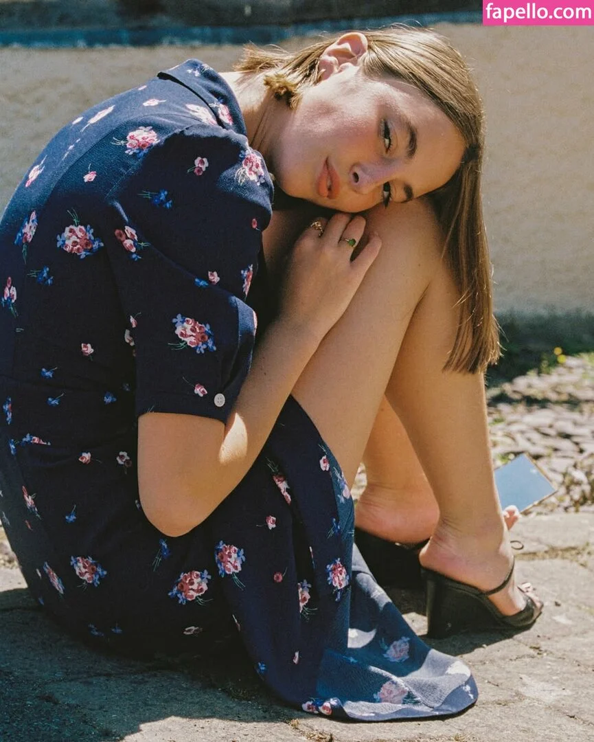 Amelie Manzoli Onlyfans Photo Gallery 