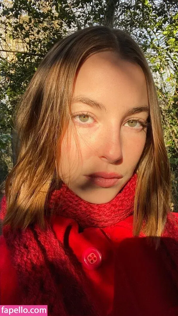 Amelie Manzoli Onlyfans Photo Gallery 