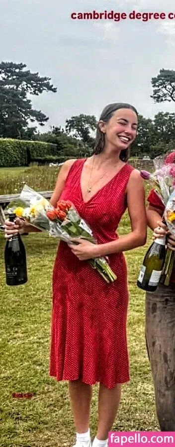 Amelie Manzoli Onlyfans Photo Gallery 