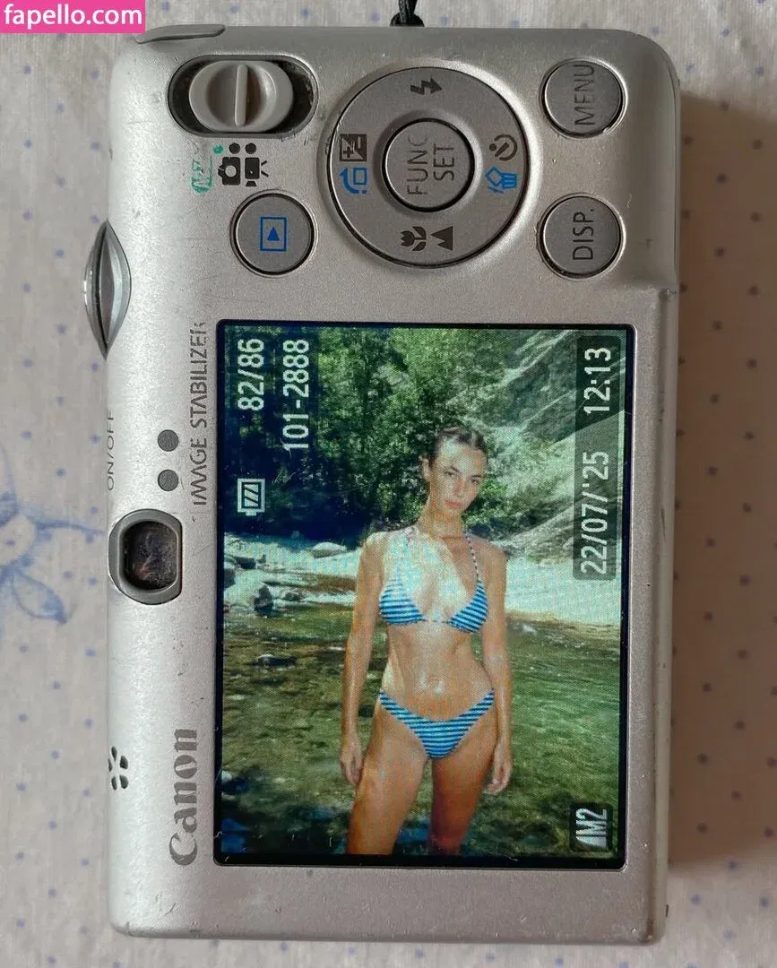 Amelie Manzoli Onlyfans Photo Gallery 