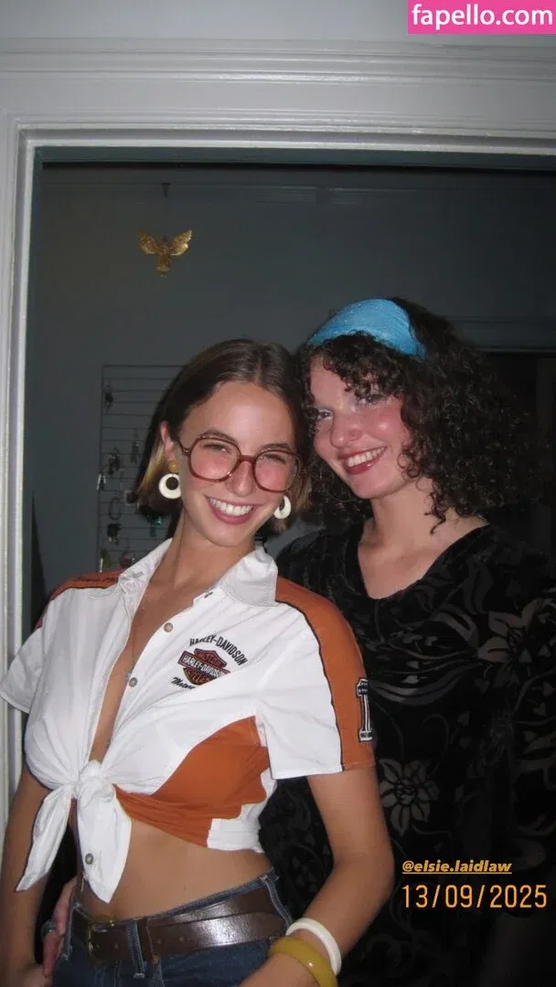 Amelie Manzoli Onlyfans Photo Gallery 