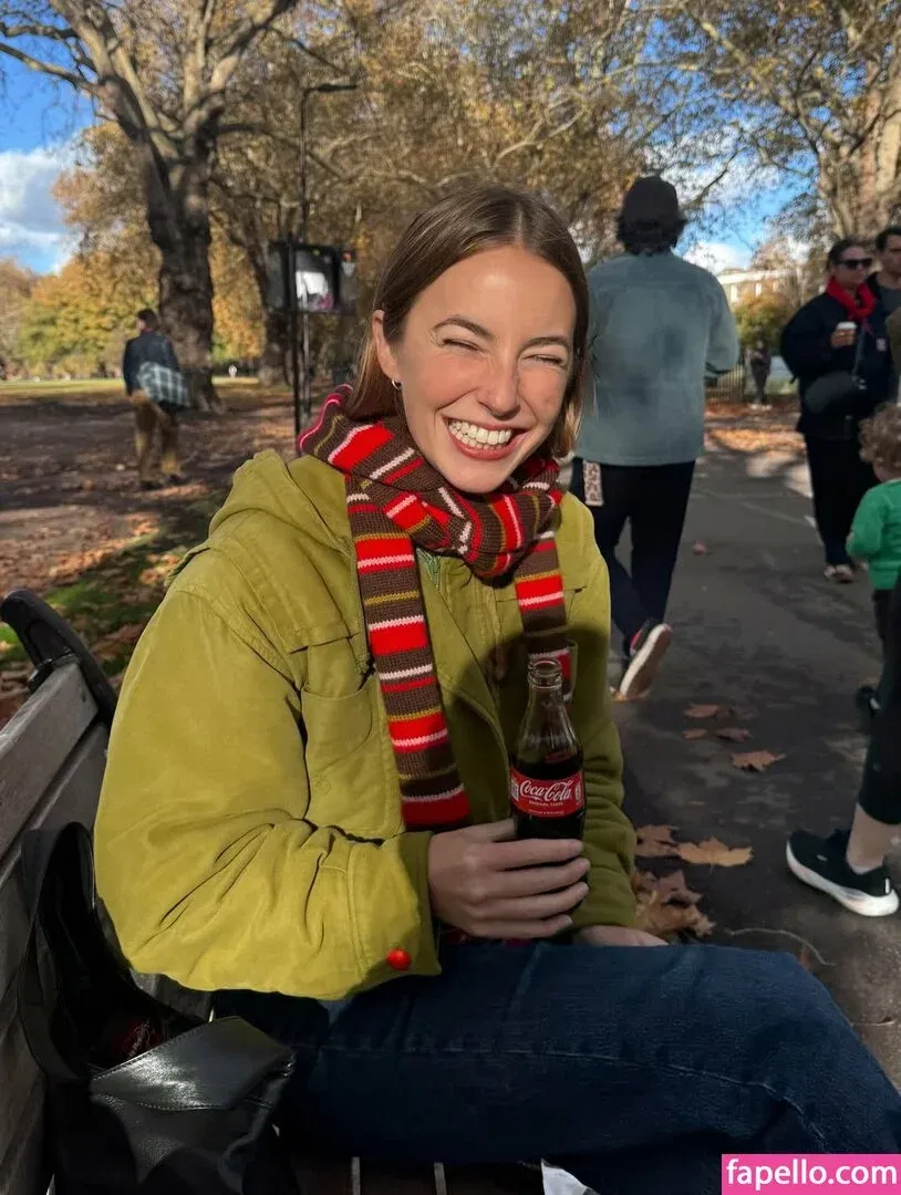 Amelie Manzoli Onlyfans Photo Gallery 