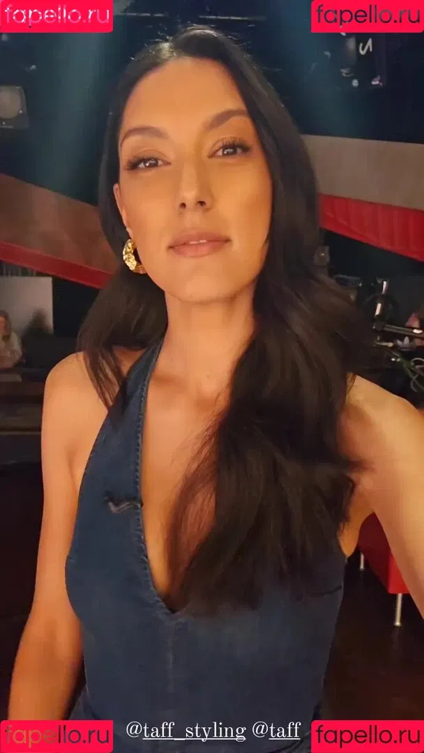 Rebecca Mir / sarahtoninx9_ Onlyfans Photo Gallery 