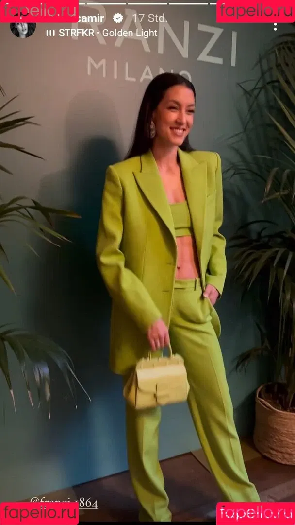 Rebecca Mir / sarahtoninx9_ Onlyfans Photo Gallery 