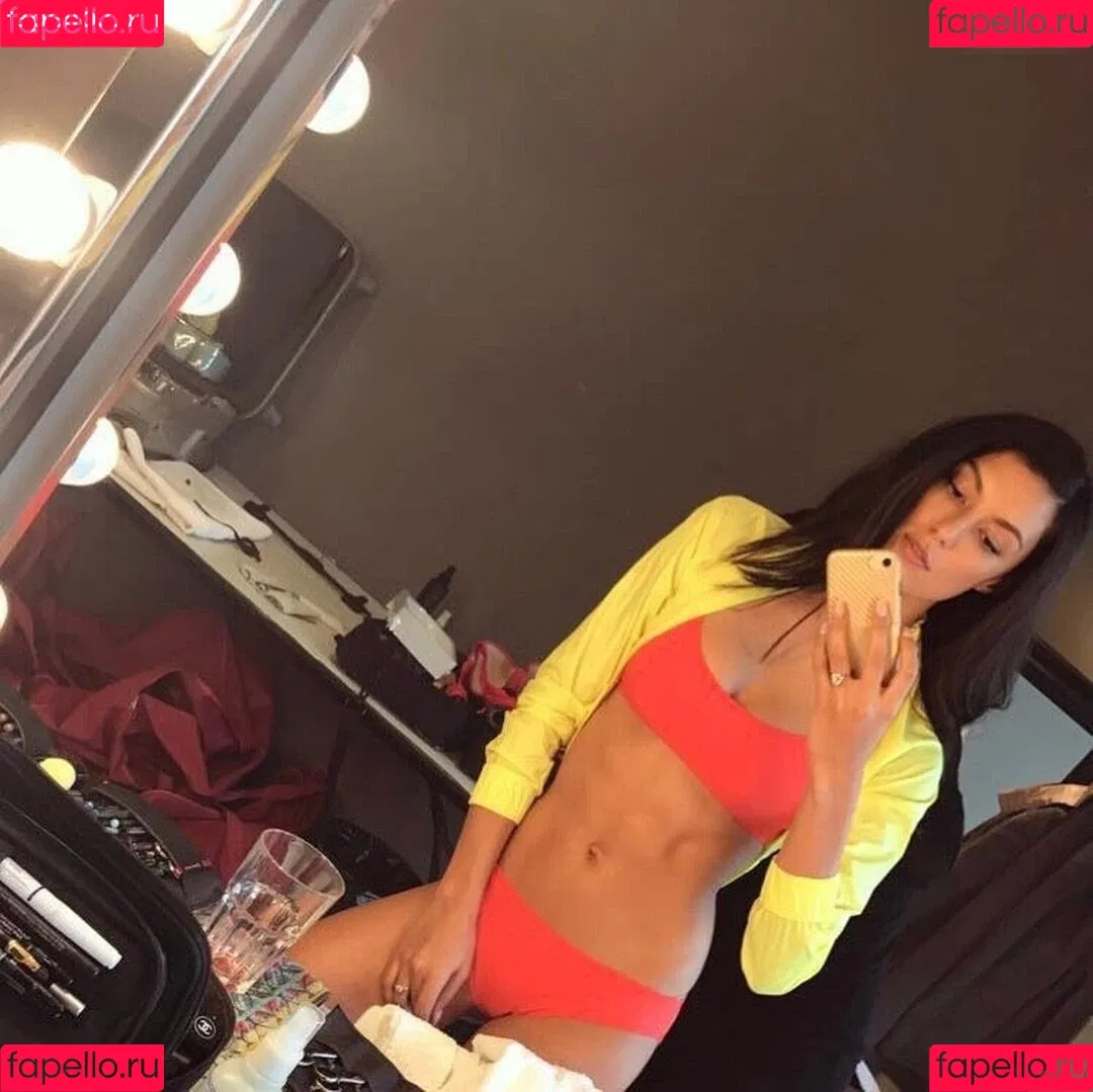 Rebecca Mir / sarahtoninx9_ Onlyfans Photo Gallery 