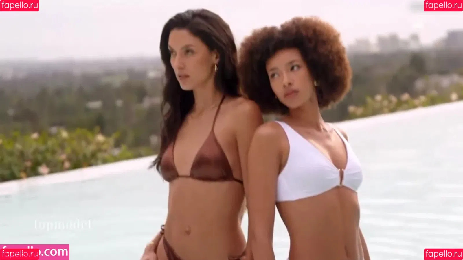 Rebecca Mir / sarahtoninx9_ Onlyfans Photo Gallery 