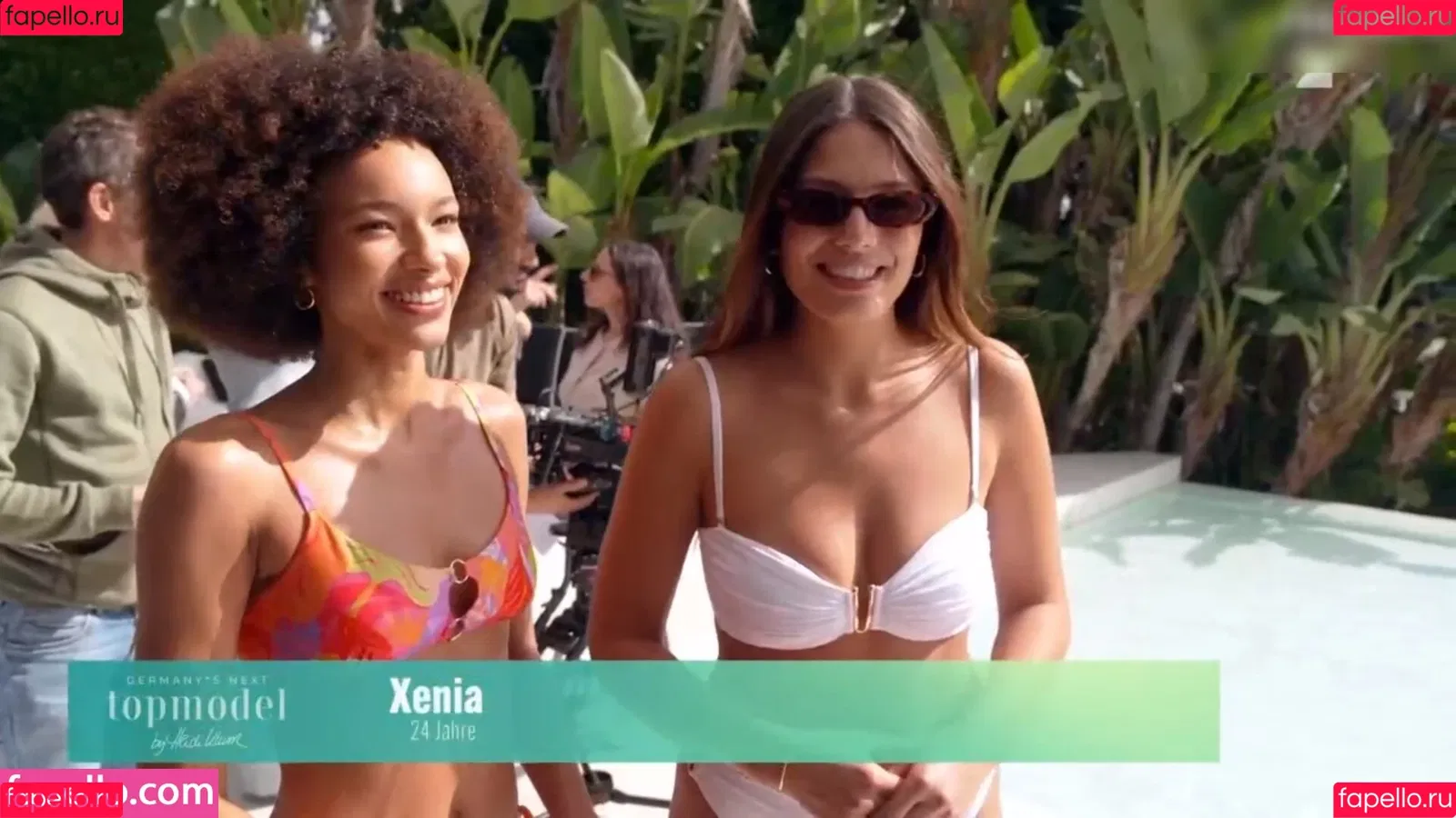 Rebecca Mir / sarahtoninx9_ Onlyfans Photo Gallery 