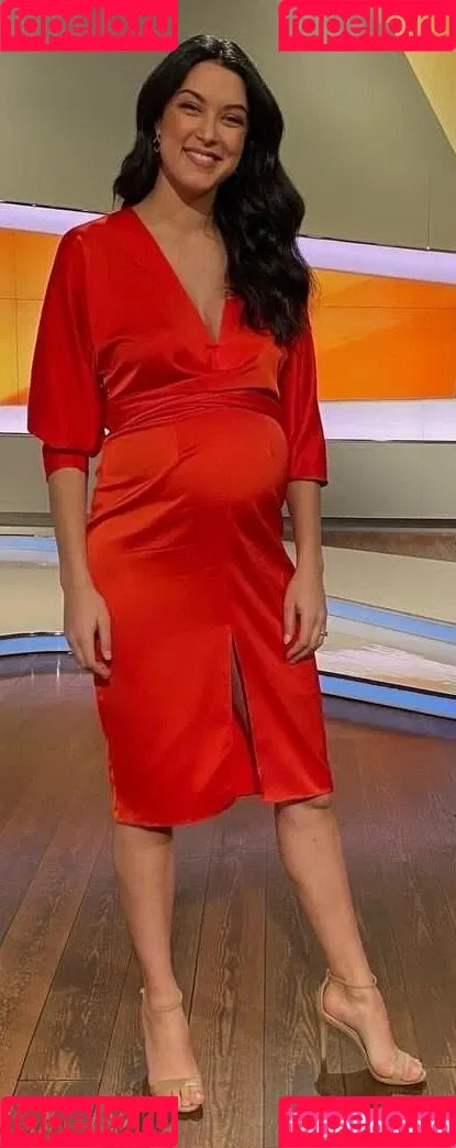 Rebecca Mir / sarahtoninx9_ Onlyfans Photo Gallery 