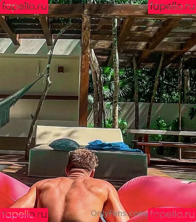 nategarner Onlyfans Photo Gallery 