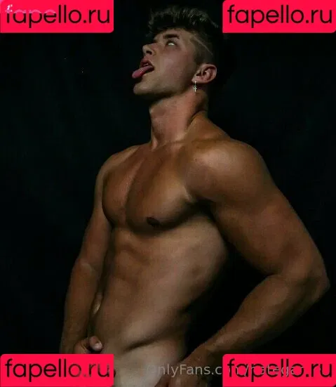 nategarner Onlyfans Photo Gallery 