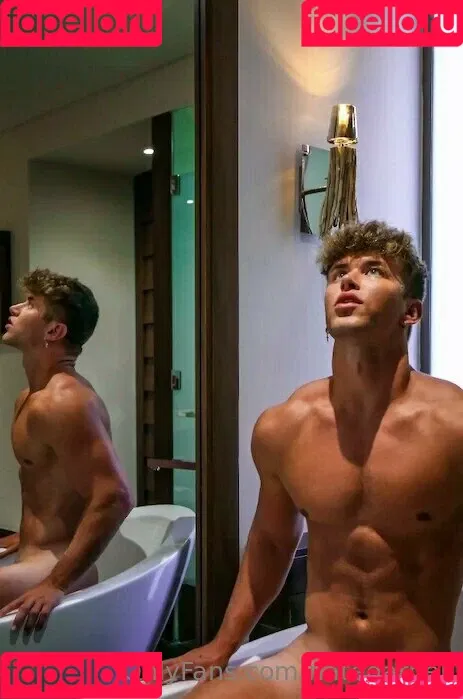 nategarner Onlyfans Photo Gallery 