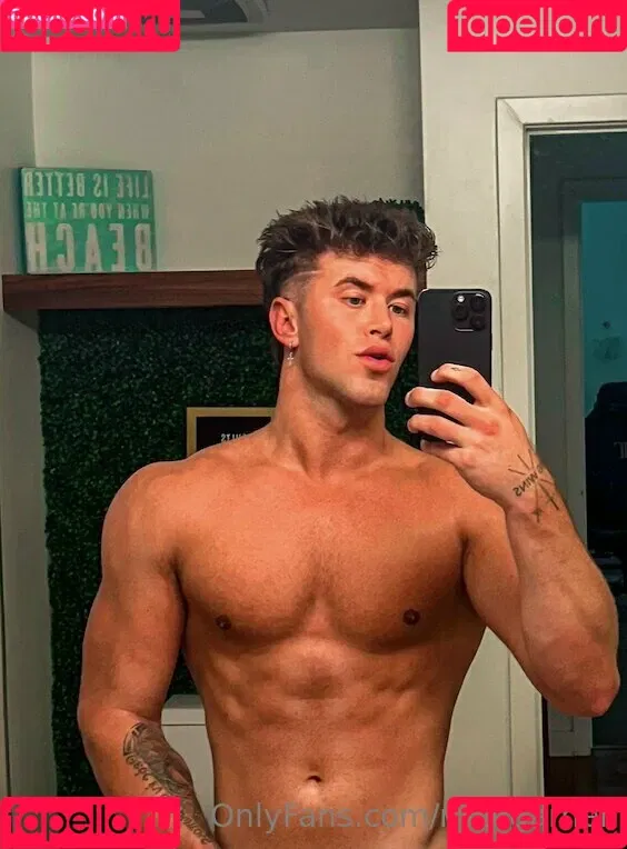 nategarner Onlyfans Photo Gallery 
