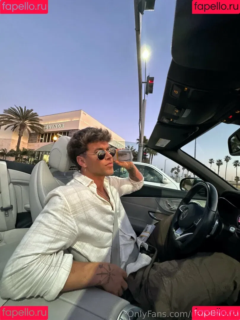 nategarner Onlyfans Photo Gallery 