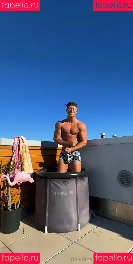 nategarner Onlyfans Photo Gallery 