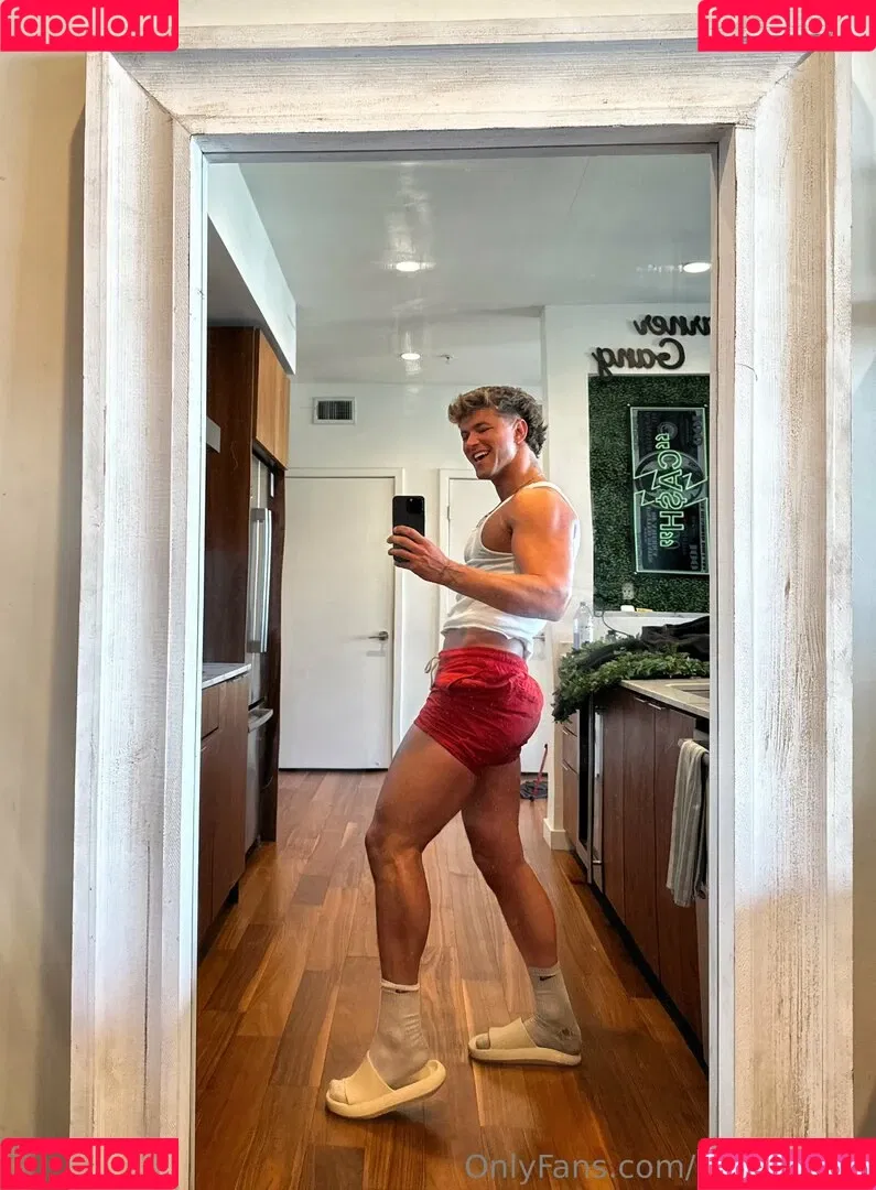 nategarner Onlyfans Photo Gallery 