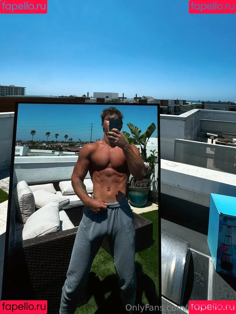 nategarner Onlyfans Photo Gallery 