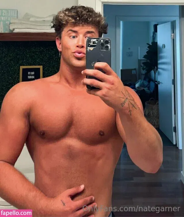 nategarner Onlyfans Photo Gallery 