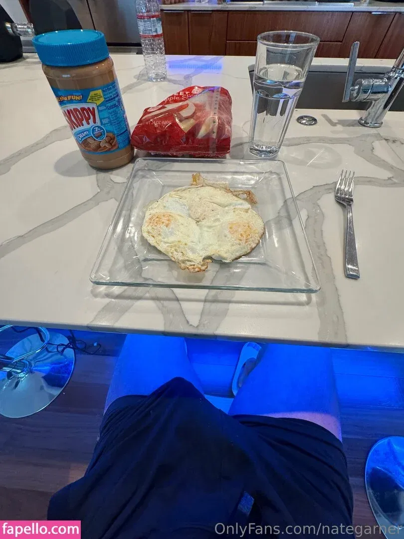 nategarner Onlyfans Photo Gallery 