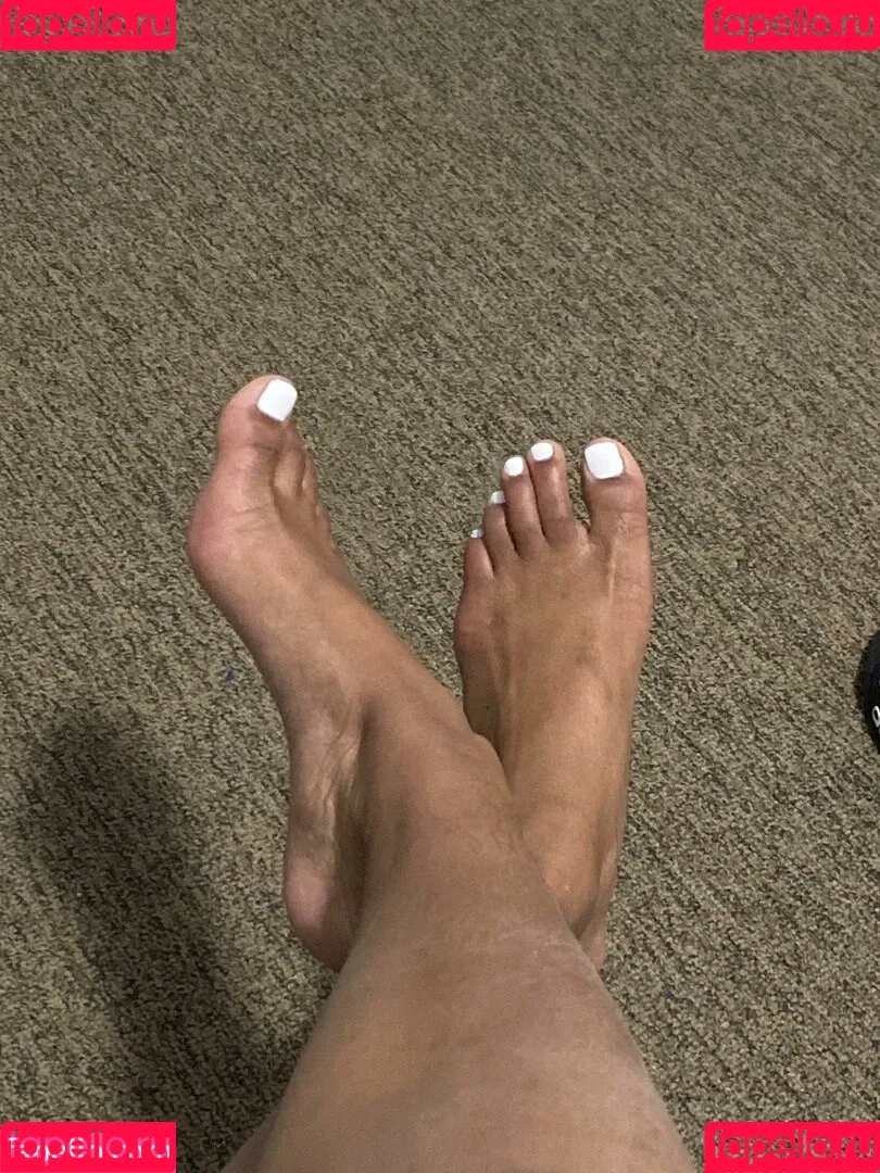 Desi Goddess / ange1slxt / desi_the_goddess Onlyfans Photo Gallery 