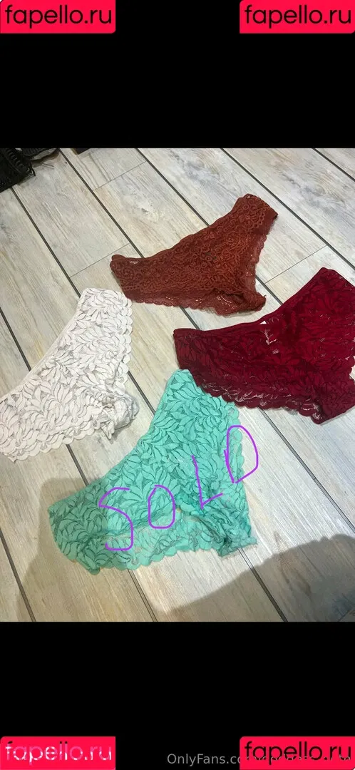 Goddess Goth / Goddess_goth / goddessgothx Onlyfans Photo Gallery 